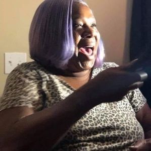 Meet your Posher, Helene